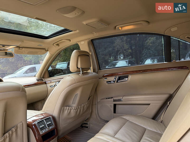 Седан Mercedes-Benz S-Class 2011 в Черновцах фото 40 Седан Mercedes-Benz S-Class 2011 в Черновцах