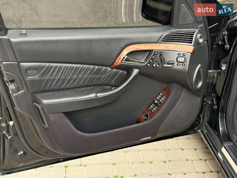 Седан Mercedes-Benz S-Class 2002 в Одессе