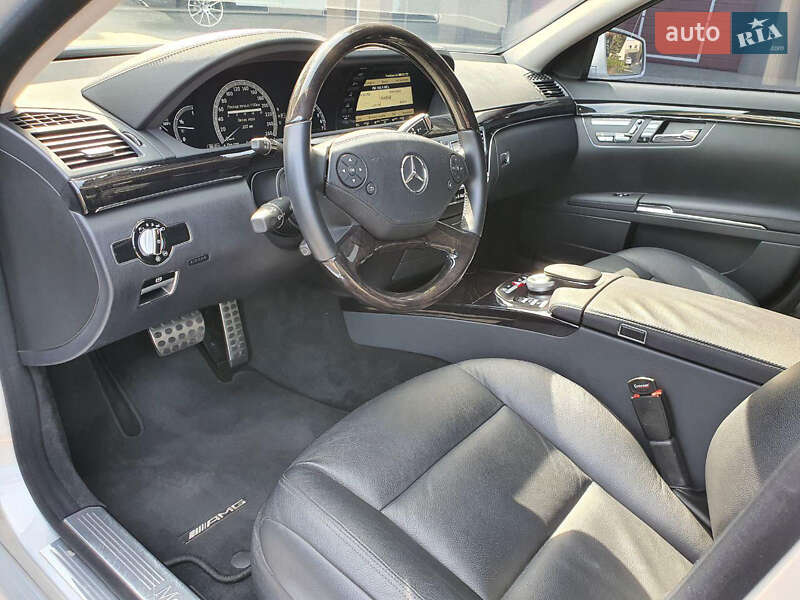 Седан Mercedes-Benz S-Class 2012 в Дніпрі