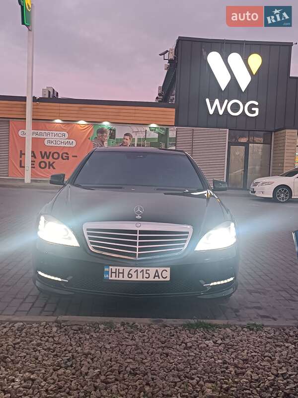 Седан Mercedes-Benz S-Class 2007 в Одессе
