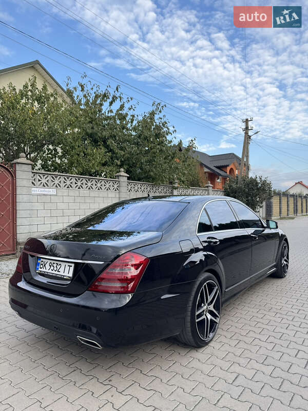 Седан Mercedes-Benz S-Class 2010 в Ровно фото 5 Седан Mercedes-Benz S-Class 2010 в Ровно