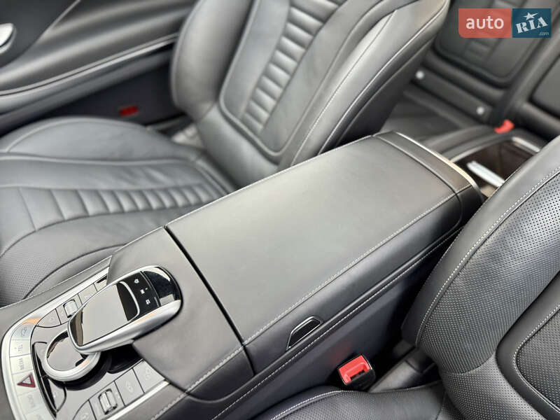 Купе Mercedes-Benz S-Class 2020 в Львове