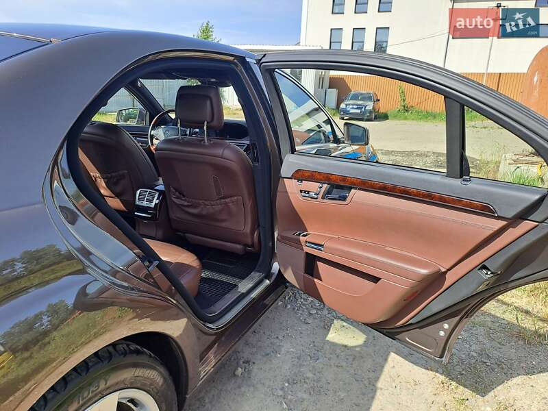 Седан Mercedes-Benz S-Class 2011 в Чернівцях фото 10 Седан Mercedes-Benz S-Class 2011 в Чернівцях