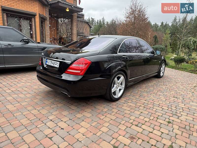Седан Mercedes-Benz S-Class 2009 в Києві