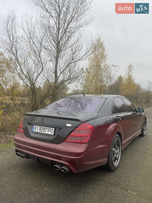 Седан Mercedes-Benz S-Class 2005 в Іванкові