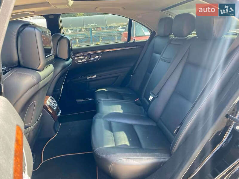 Седан Mercedes-Benz S-Class 2010 в Киеве