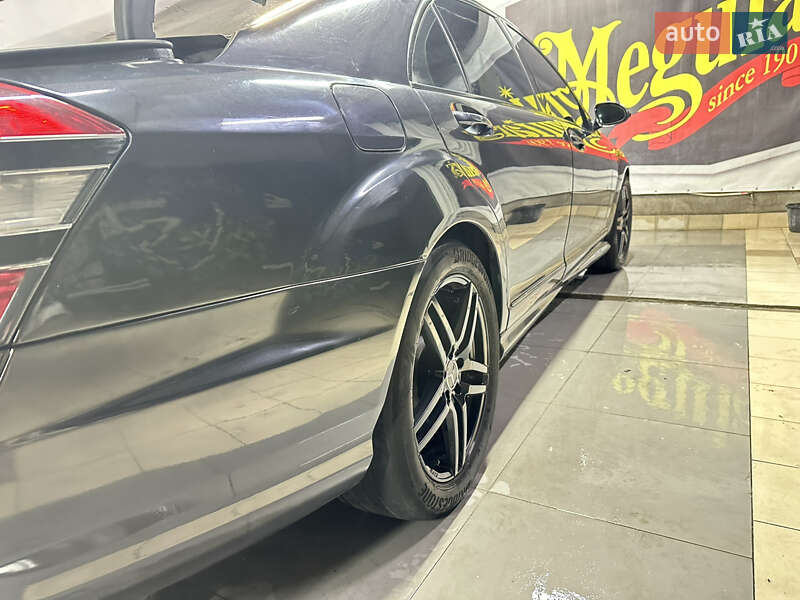 Седан Mercedes-Benz S-Class 2009 в Києві