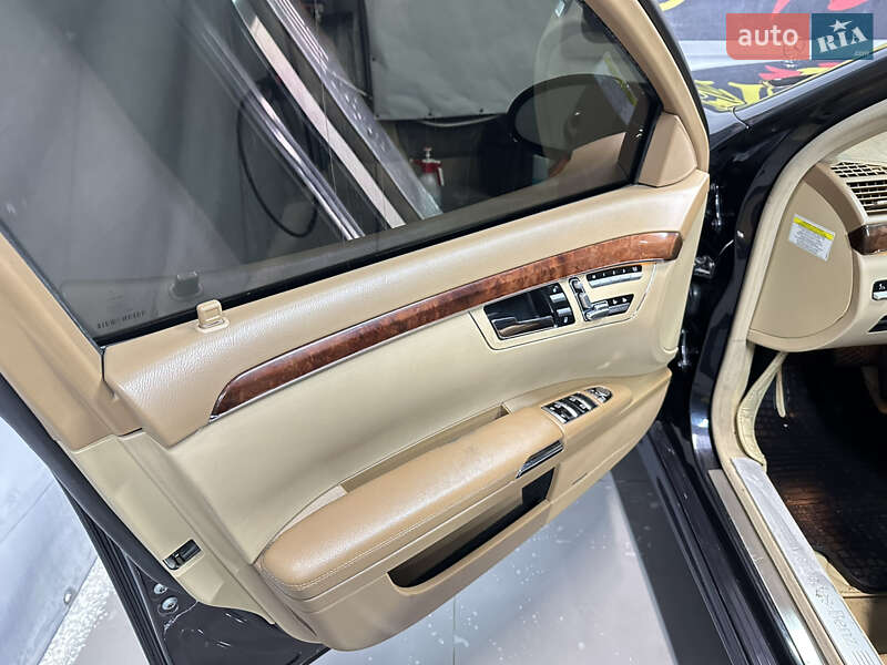 Седан Mercedes-Benz S-Class 2009 в Києві