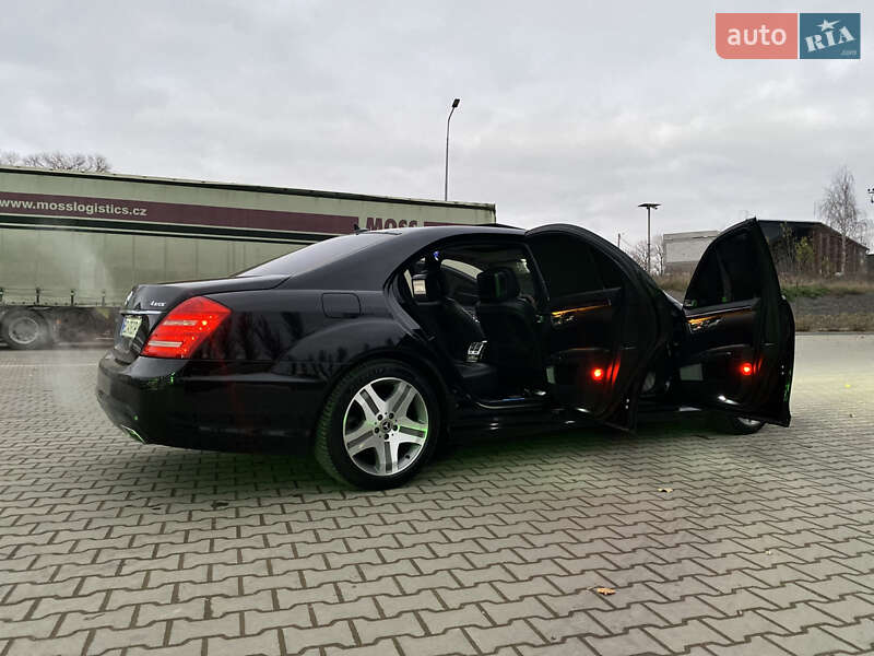 Седан Mercedes-Benz S-Class 2011 в Хмельницькому