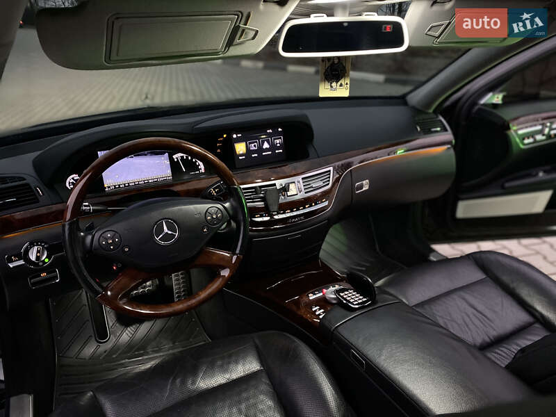 Седан Mercedes-Benz S-Class 2011 в Хмельницькому