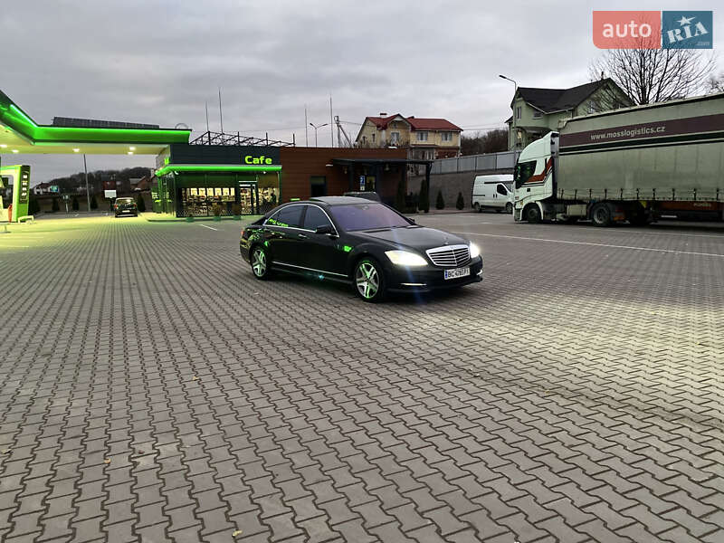 Седан Mercedes-Benz S-Class 2011 в Хмельницькому