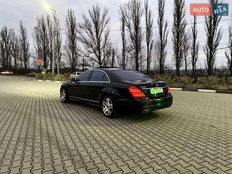 Седан Mercedes-Benz S-Class 2011 в Хмельницькому