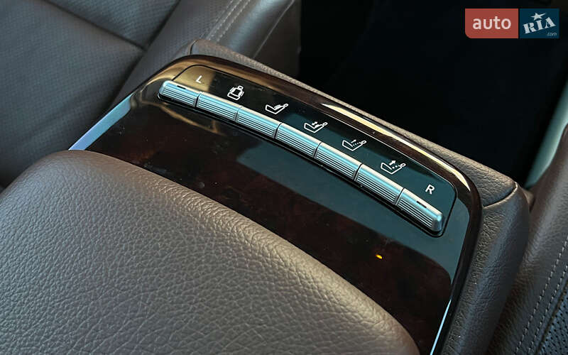 Седан Mercedes-Benz S-Class 2010 в Львове