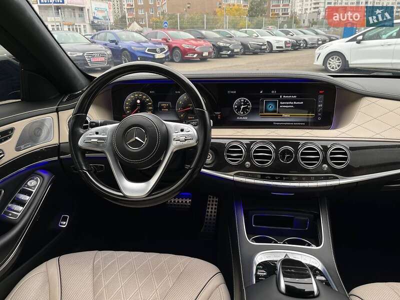 Седан Mercedes-Benz S-Class 2018 в Києві