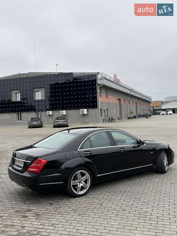 Седан Mercedes-Benz S-Class 2011 в Костополе фото 6 Седан Mercedes-Benz S-Class 2011 в Костополе