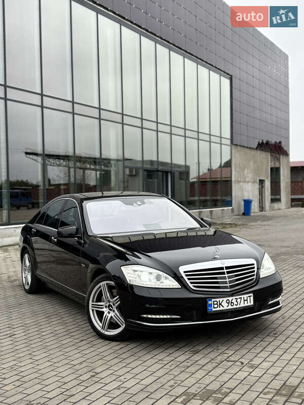 Седан Mercedes-Benz S-Class 2011 в Костополе фото 2 Седан Mercedes-Benz S-Class 2011 в Костополе