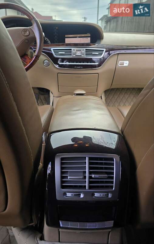 Седан Mercedes-Benz S-Class 2008 в Черновцах