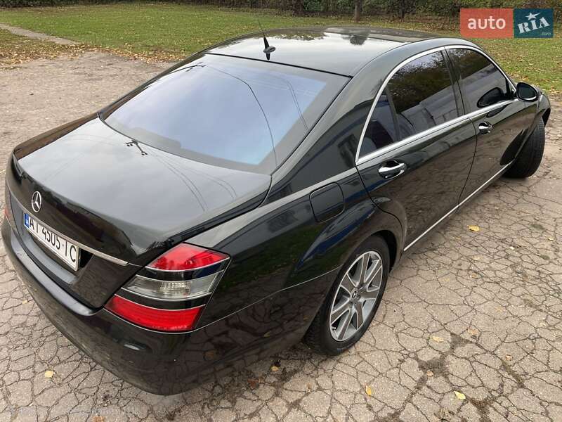 Седан Mercedes-Benz S-Class 2006 в Бердичеві