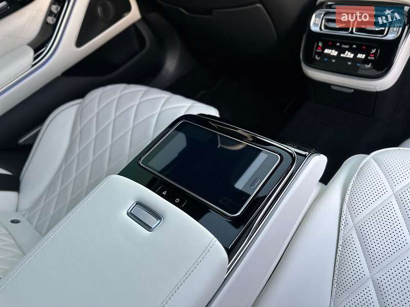 Седан Mercedes-Benz S-Class 2022 в Києві