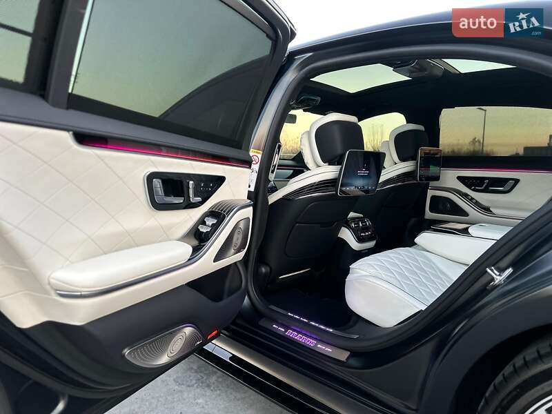 Седан Mercedes-Benz S-Class 2022 в Києві