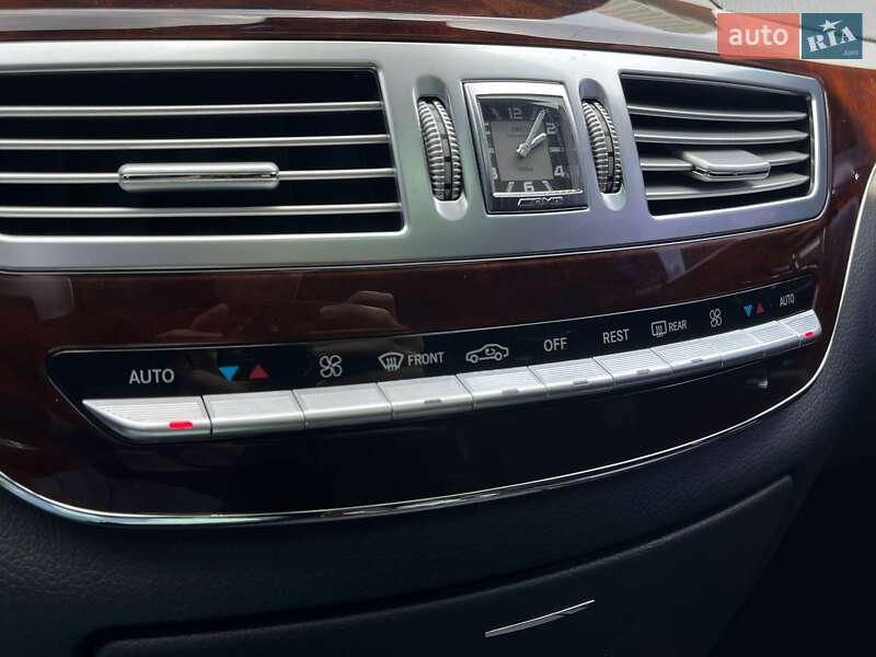 Седан Mercedes-Benz S-Class 2007 в Киеве фото 40 Седан Mercedes-Benz S-Class 2007 в Киеве
