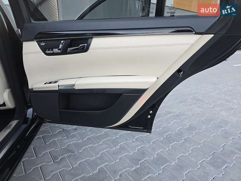 Седан Mercedes-Benz S-Class 2012 в Хмельницькому