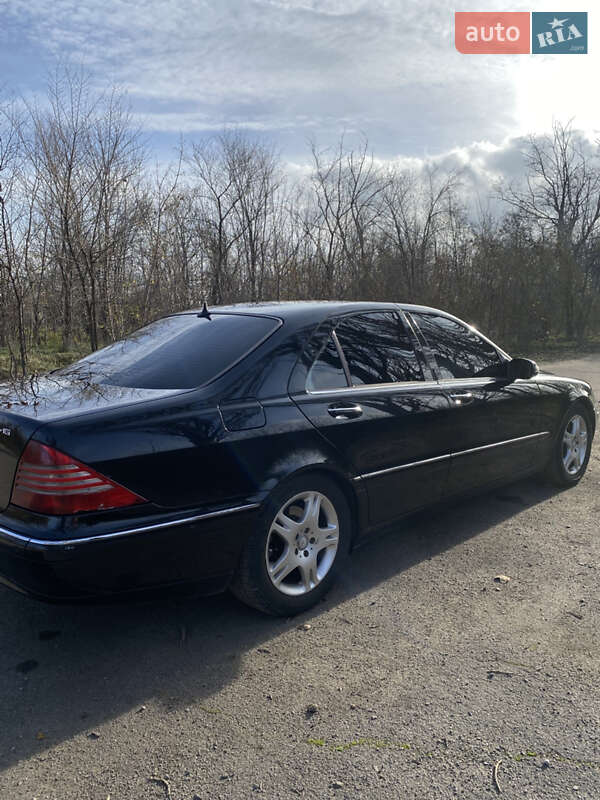 Седан Mercedes-Benz S-Class 2003 в Кривом Роге