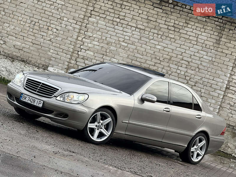 Седан Mercedes-Benz S-Class 2005 в Рівному