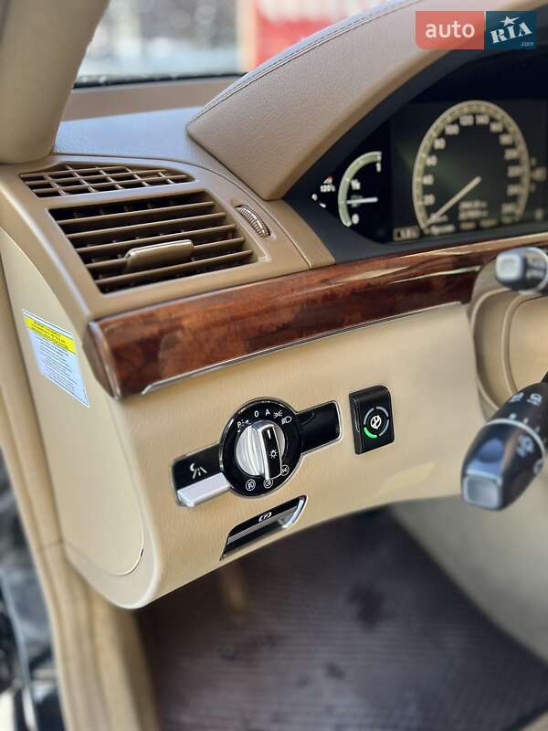 Седан Mercedes-Benz S-Class 2007 в Стрые