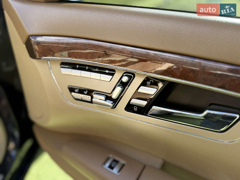 Седан Mercedes-Benz S-Class 2008 в Одесі