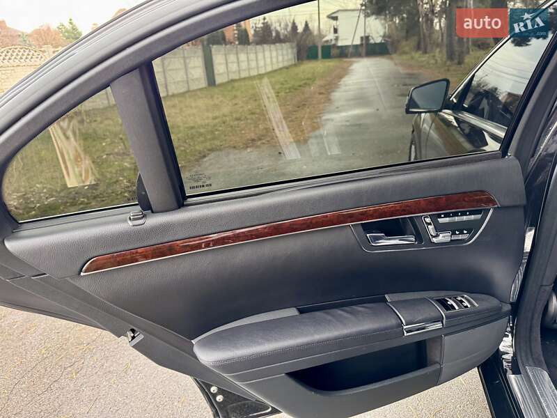 Седан Mercedes-Benz S-Class 2009 в Києві