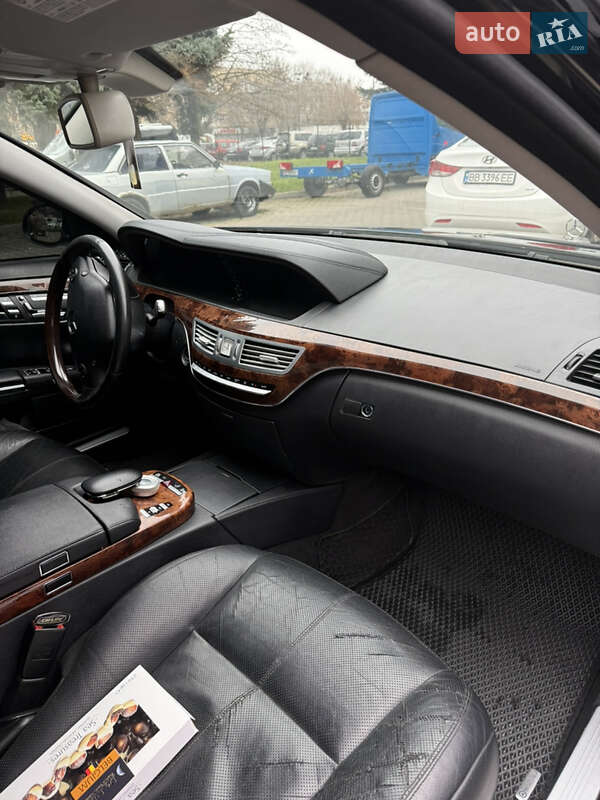 Седан Mercedes-Benz S-Class 2009 в Черновцах