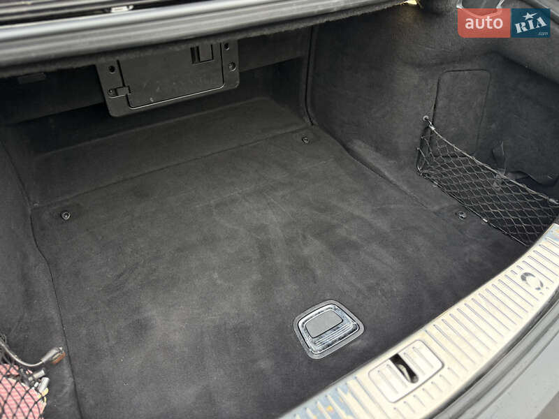 Седан Mercedes-Benz S-Class 2016 в Львові