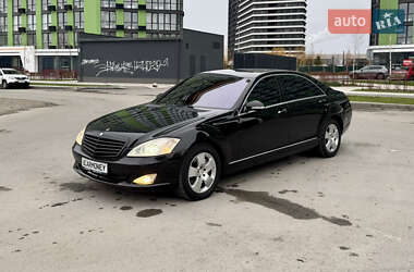 Седан Mercedes-Benz S-Class 2005 в Києві