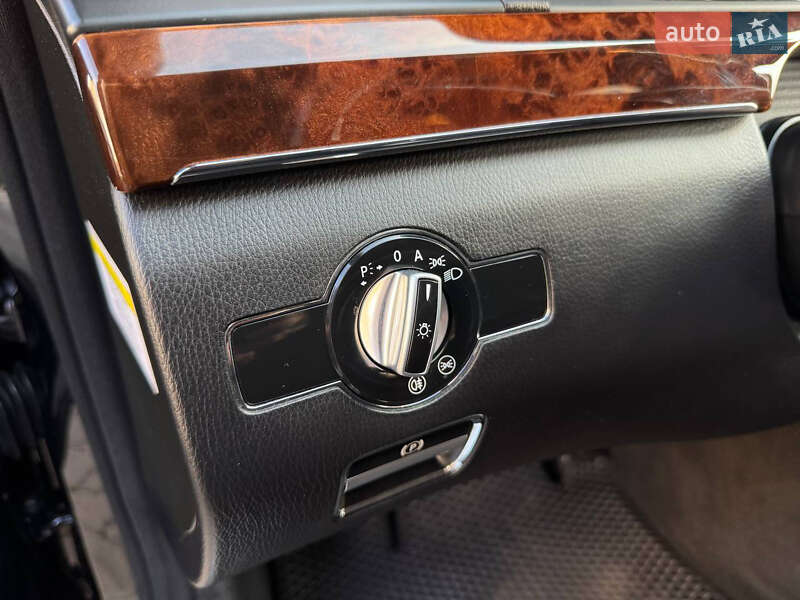 Седан Mercedes-Benz S-Class 2012 в Одесі