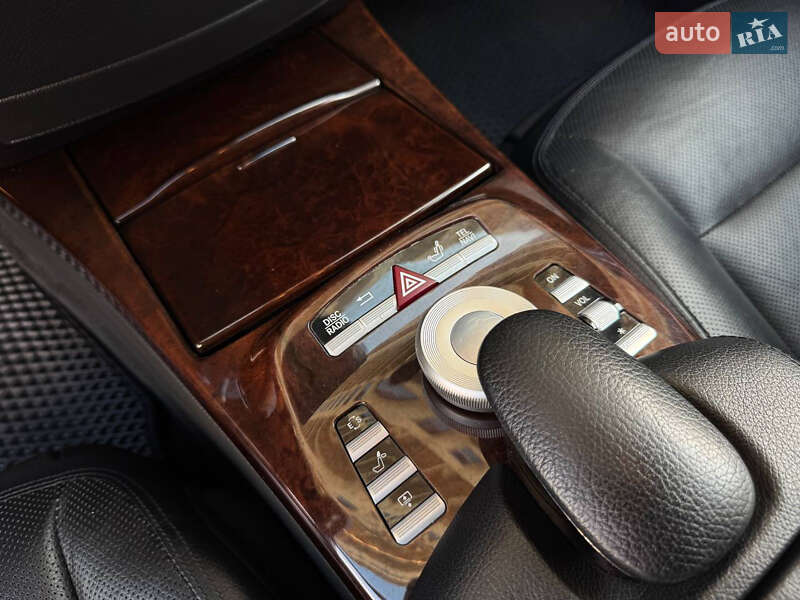 Седан Mercedes-Benz S-Class 2012 в Одесі