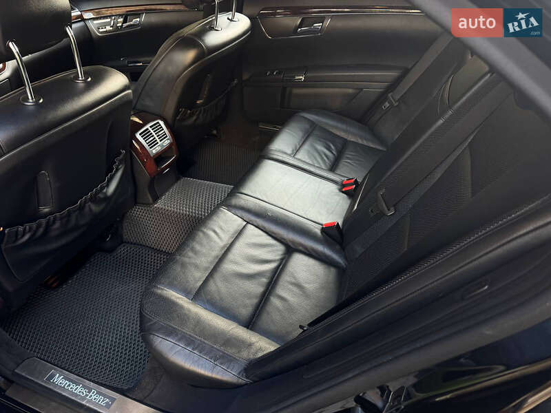 Седан Mercedes-Benz S-Class 2012 в Одесі