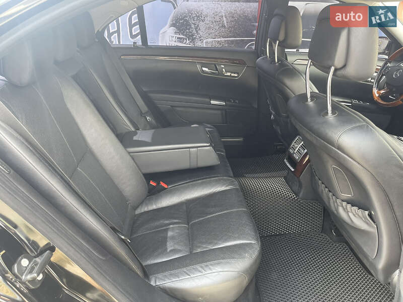 Седан Mercedes-Benz S-Class 2008 в Прилуках