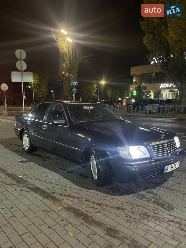 Mercedes-Benz S-Class 1997 Mercedes-Benz S-Class 1997