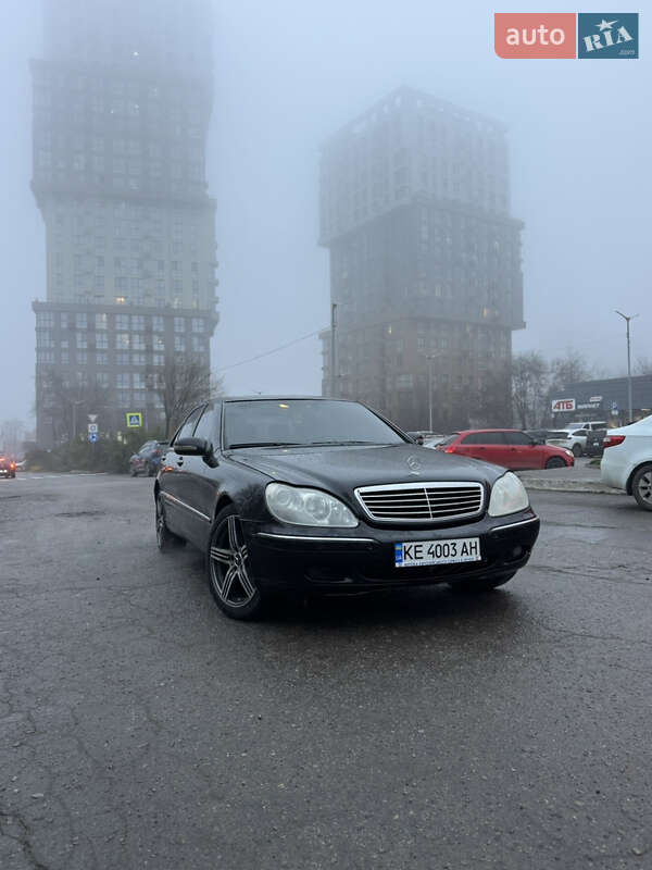 Седан Mercedes-Benz S-Class 2001 в Днепре