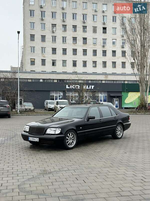 Mercedes-Benz S-Class 1997