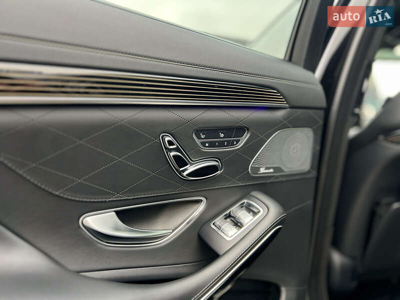 Седан Mercedes-Benz S-Class 2019 в Києві