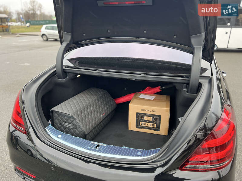 Седан Mercedes-Benz S-Class 2019 в Києві