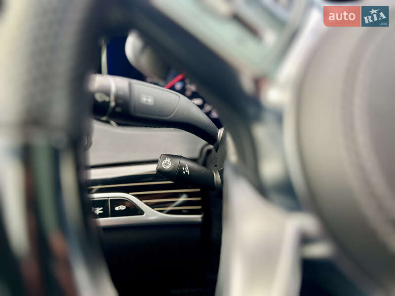 Седан Mercedes-Benz S-Class 2019 в Києві