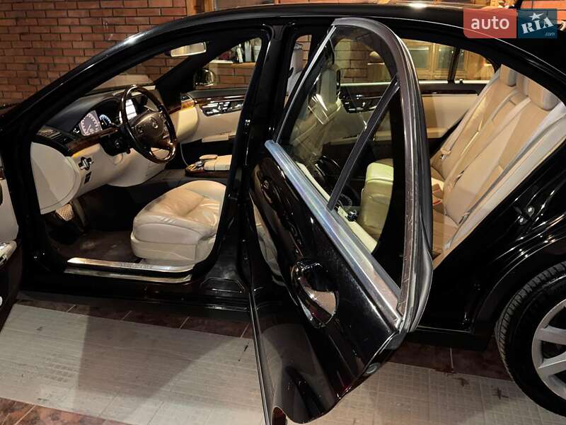 Седан Mercedes-Benz S-Class 2006 в Днепре фото Седан Mercedes-Benz S-Class 2006 в Днепре
