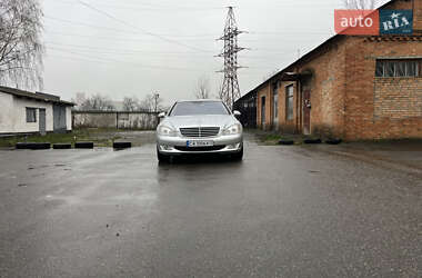 Седан Mercedes-Benz S-Class 2008 в Шполі
