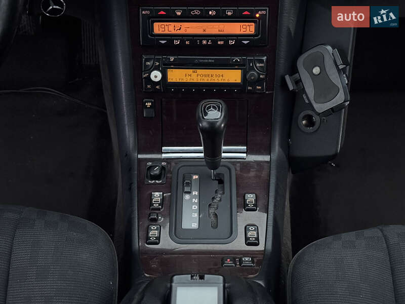 Седан Mercedes-Benz S-Class 1996 в Києві фото 42 Седан Mercedes-Benz S-Class 1996 в Києві