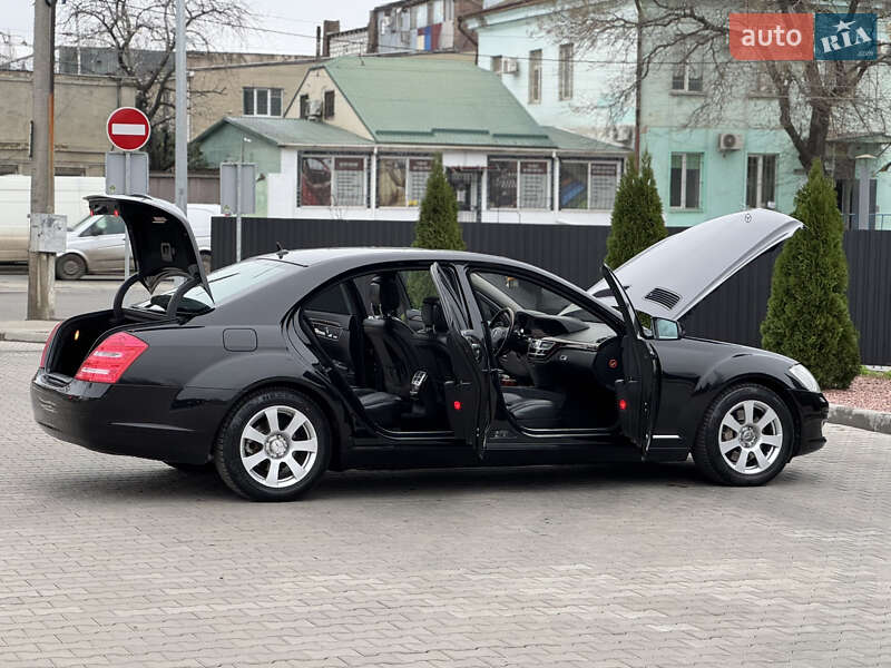 Седан Mercedes-Benz S-Class 2007 в Одессе