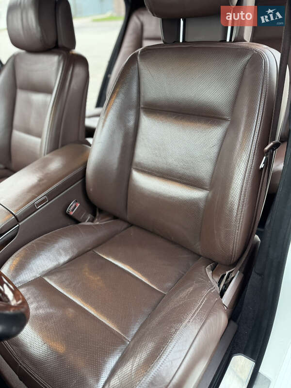 Седан Mercedes-Benz S-Class 2010 в Павлограді