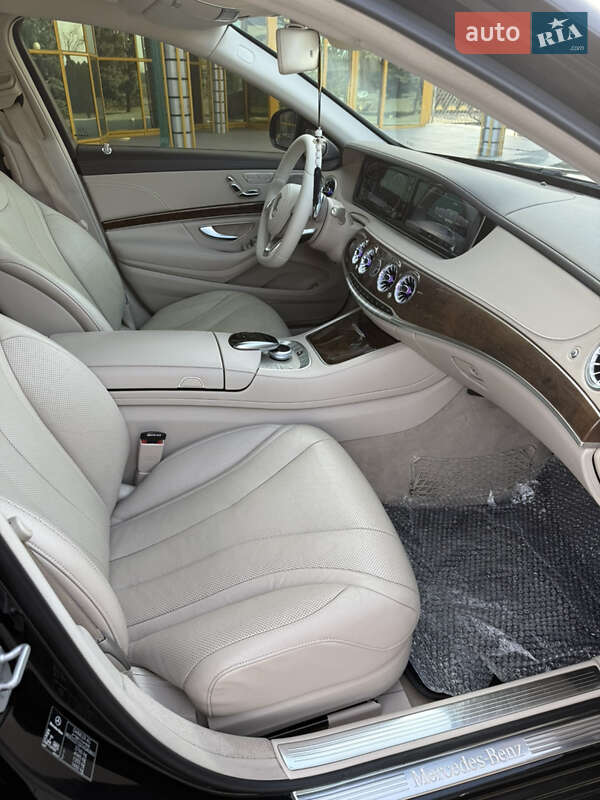 Седан Mercedes-Benz S-Class 2017 в Черновцах
